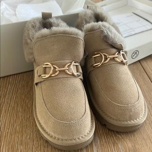 Lonza Puff Buckle Beige Shoes